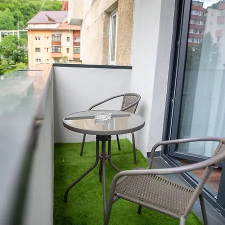 Nature Loft Hideaway Apartment Braşov Esterno foto
